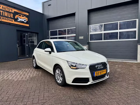Audi A1 1.2 TFSI Attraction Pro Line Business